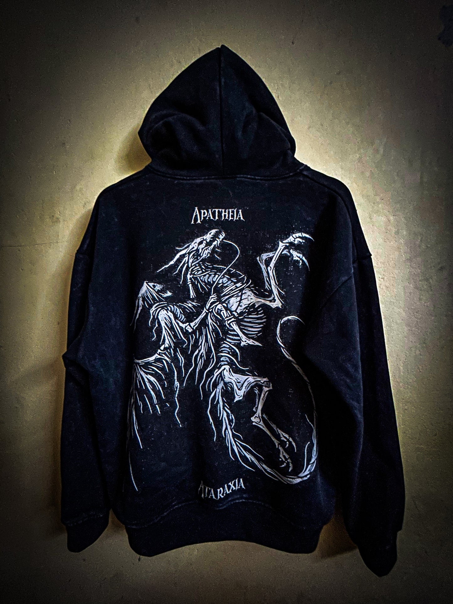 NECRO KNIGHT OVERSIZED HOODIE